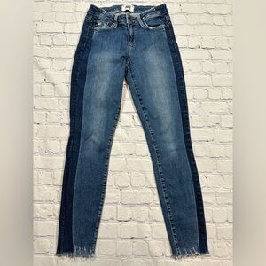 LIKE NEW PAIGE VERDUGO ANKLE JEANS WITH SIDE DETAIL - Size 26